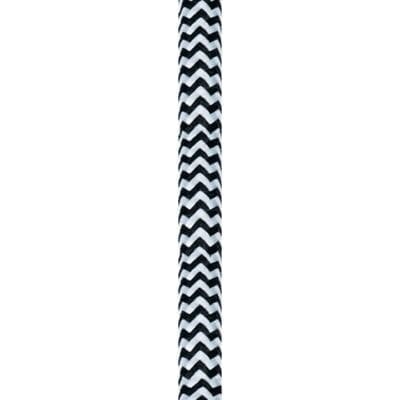 Stofledning i sort og hvid zigzag